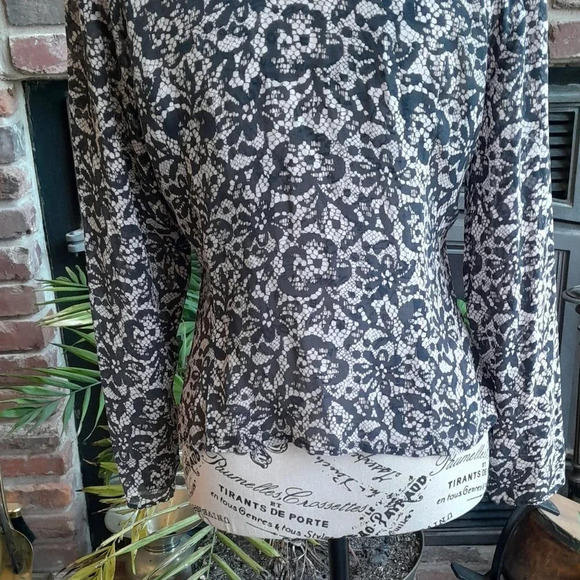 Vintage Silk Finity Studio Blouse - Picture 3 of 5